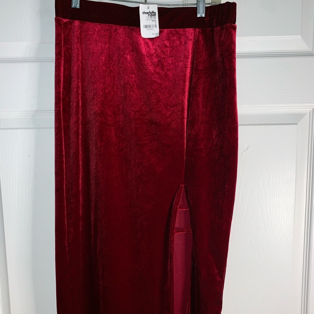 Brand new slit skirt